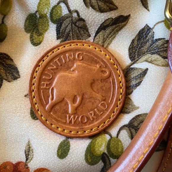 Vintage — Hunting World bag - Picture 2 of 4